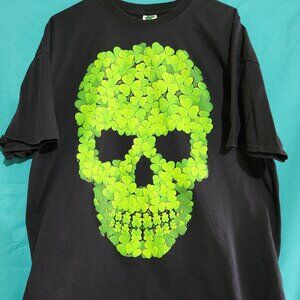 Black/Green 4 Leaf Clover Skull T-Shirt